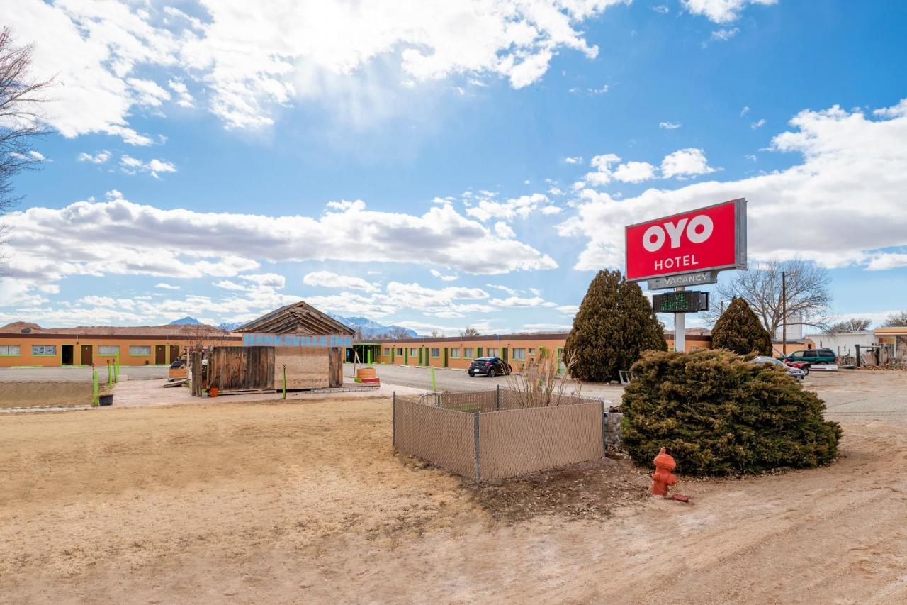 Oyo Hotel Hanksville, Ut Luaran gambar