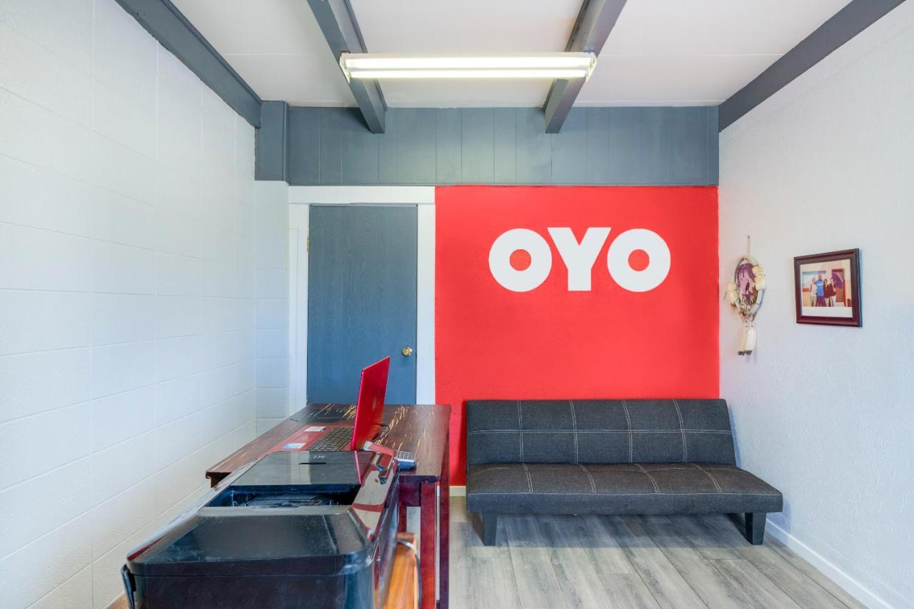 Oyo Hotel Hanksville, Ut Luaran gambar