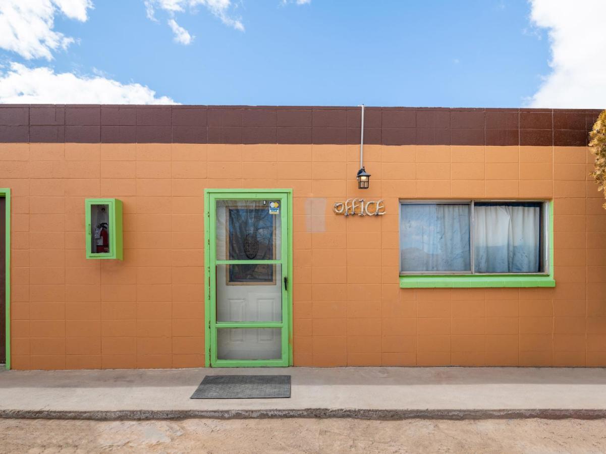 Oyo Hotel Hanksville, Ut Luaran gambar
