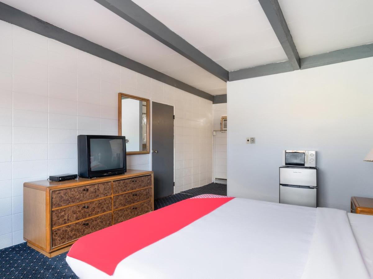 Oyo Hotel Hanksville, Ut Luaran gambar